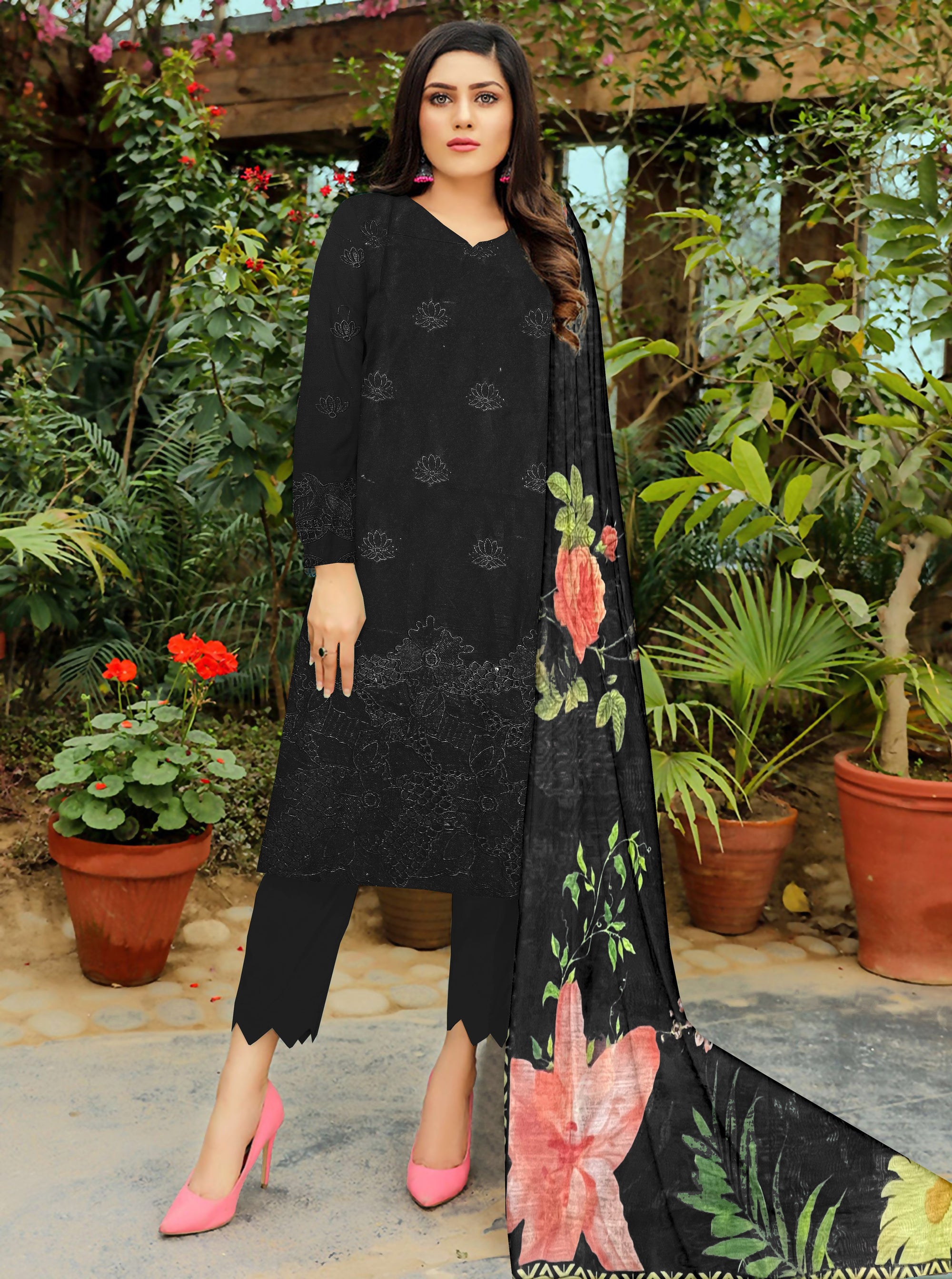 YASHFA NOOR CHIKANKARI COLLECTION 2025 SALE CK07