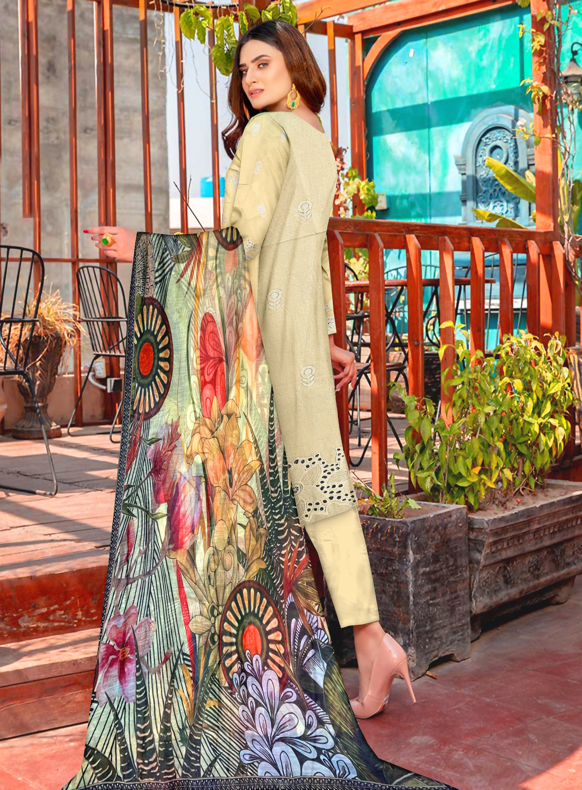 YASHFA NOOR CHIKANKARI COLLECTION 2025 SALE CK03