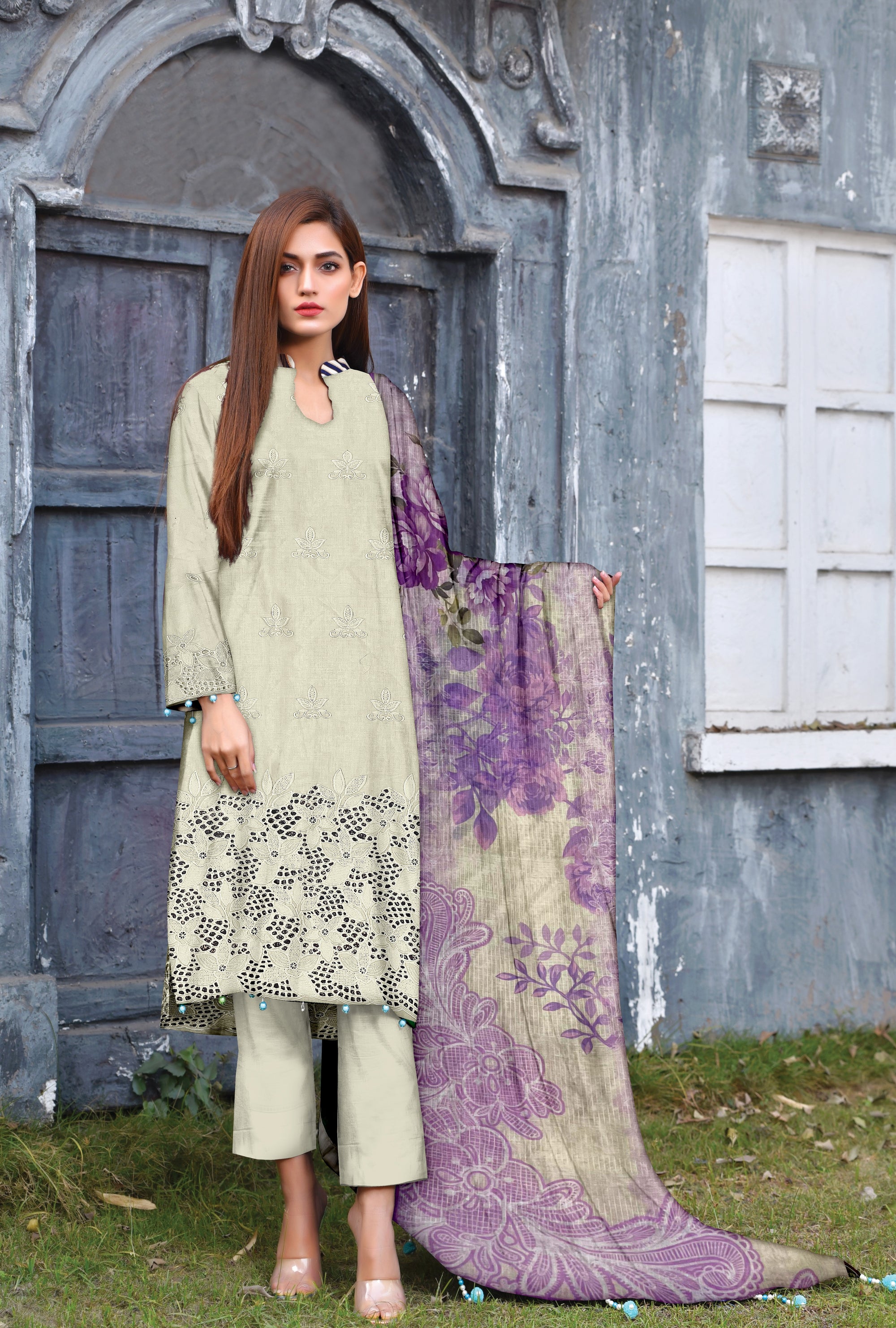 YASHFA NOOR CHIKANKARI COLLECTION 2025 SALE CK08