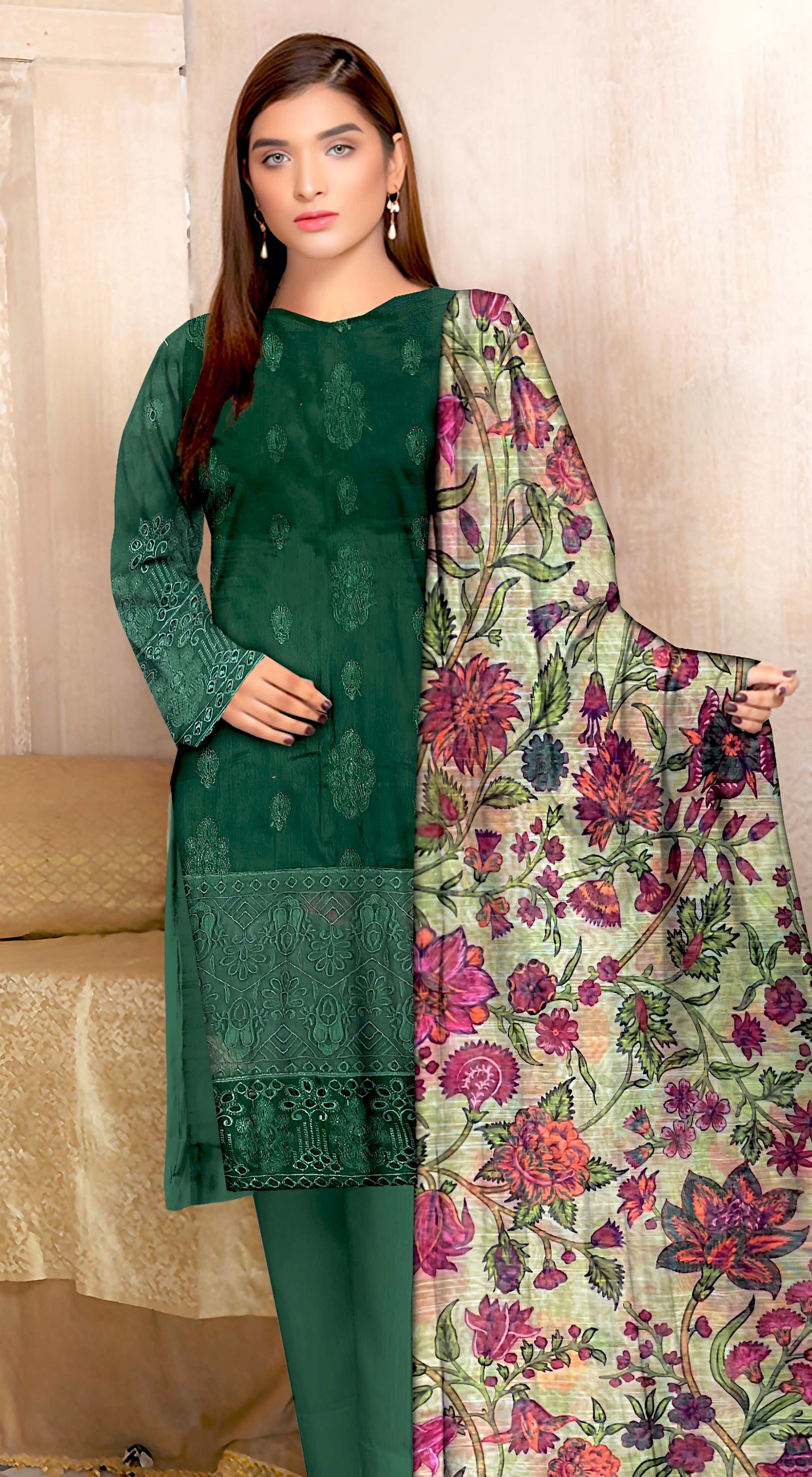 YASHFA NOOR LAWN CHIKANKARI COLLECTION UNSTICHED 3PC YC01